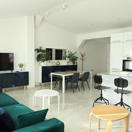 鲁马Lux House Olga公寓 外观 照片